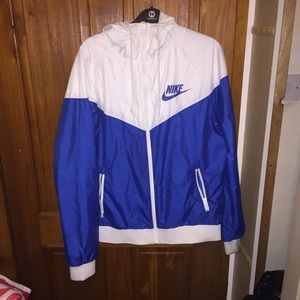 Nike wind breaker